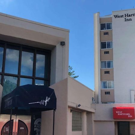 West Hartford Inn Экстерьер фото