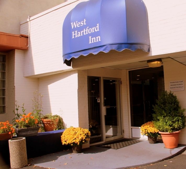 West Hartford Inn Экстерьер фото